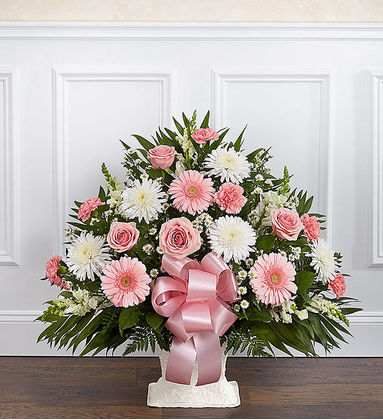 Deepest Condolences Pink & White Flowers d3361 | Flowers & Gifts for
